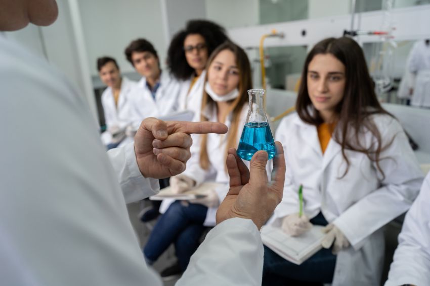 Eksperyment laboratoryjny